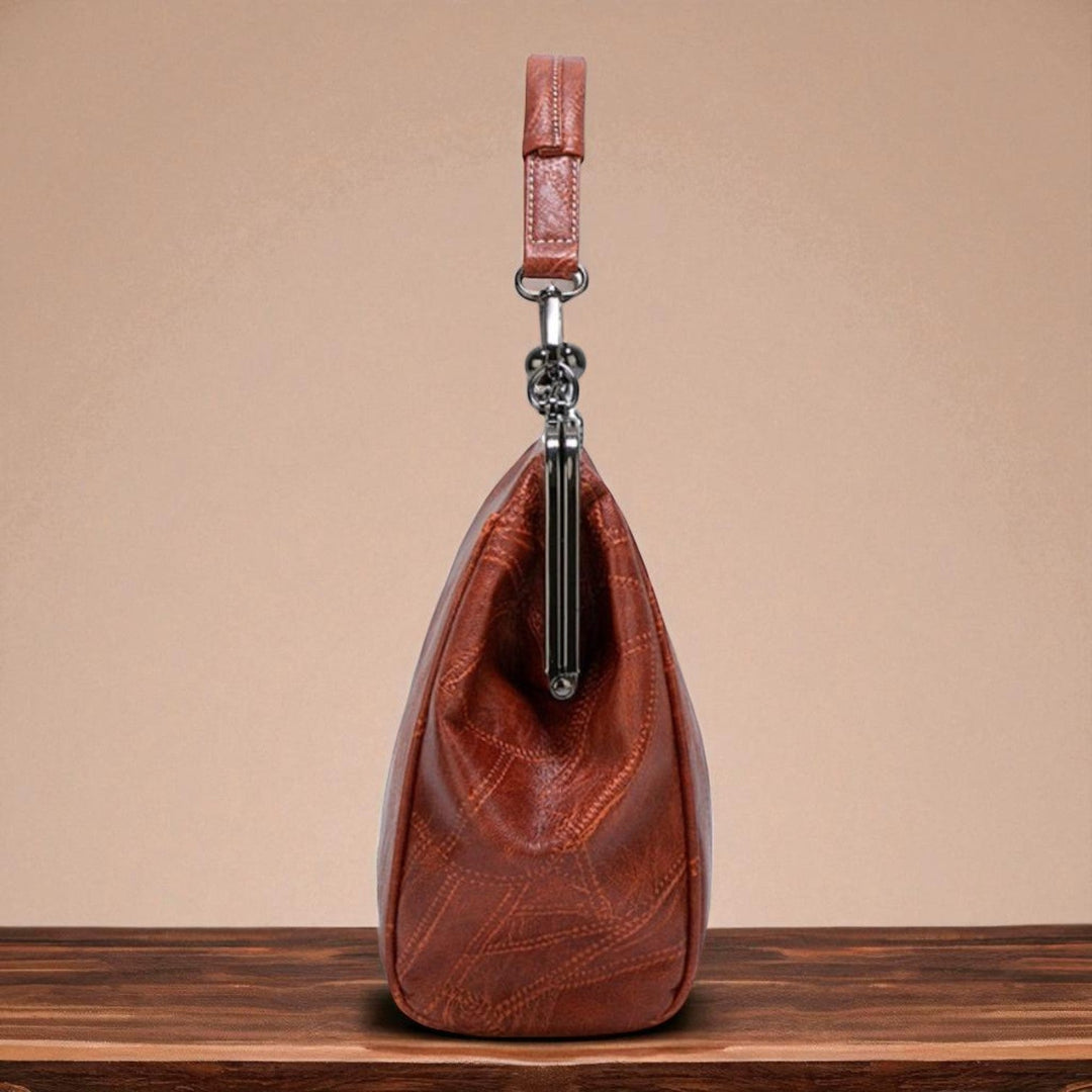 Vintage-Handtasche mit Klappverschluss