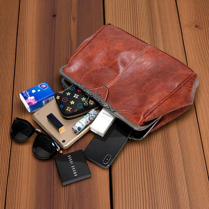 Vintage-Handtasche mit Klappverschluss