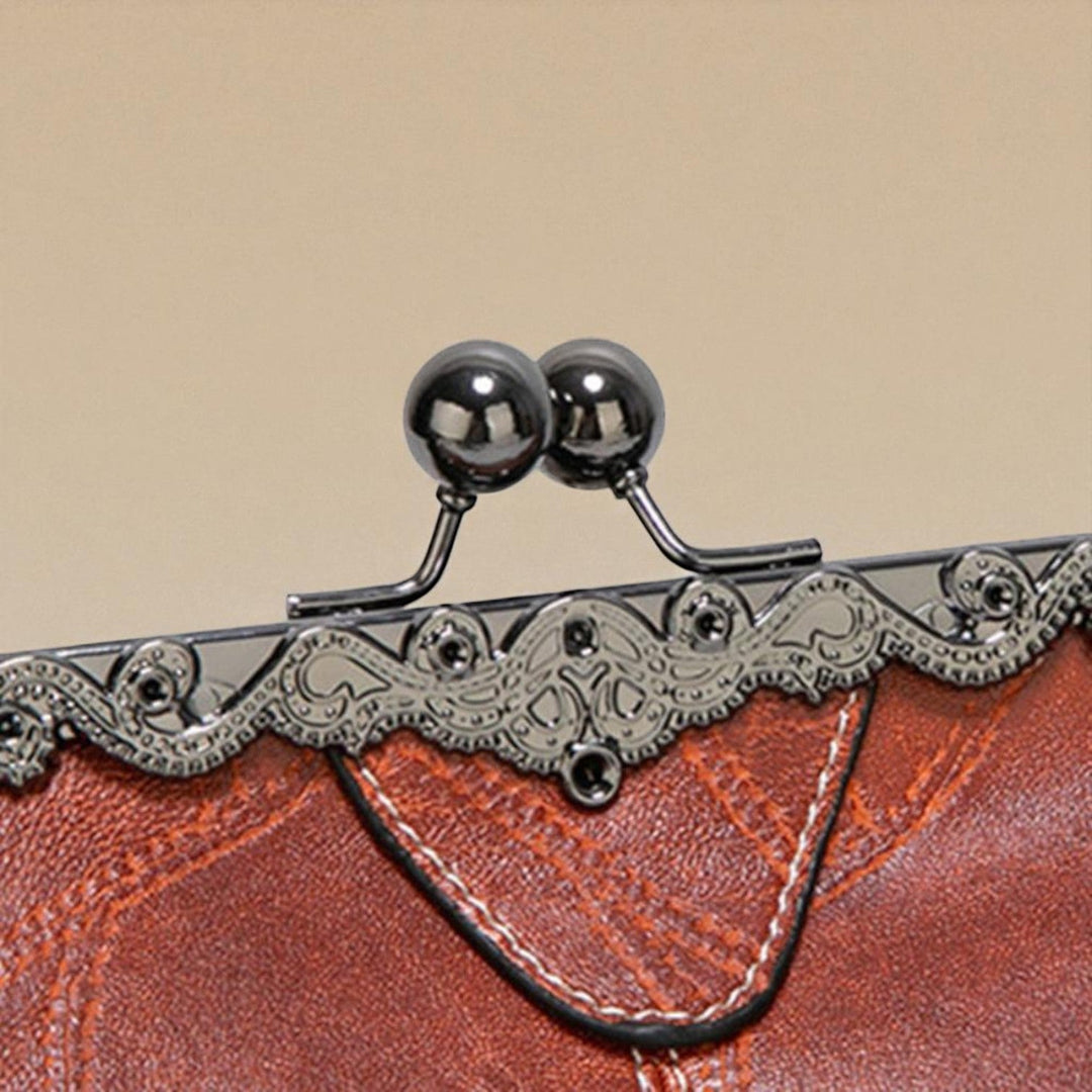 Vintage-Handtasche mit Klappverschluss