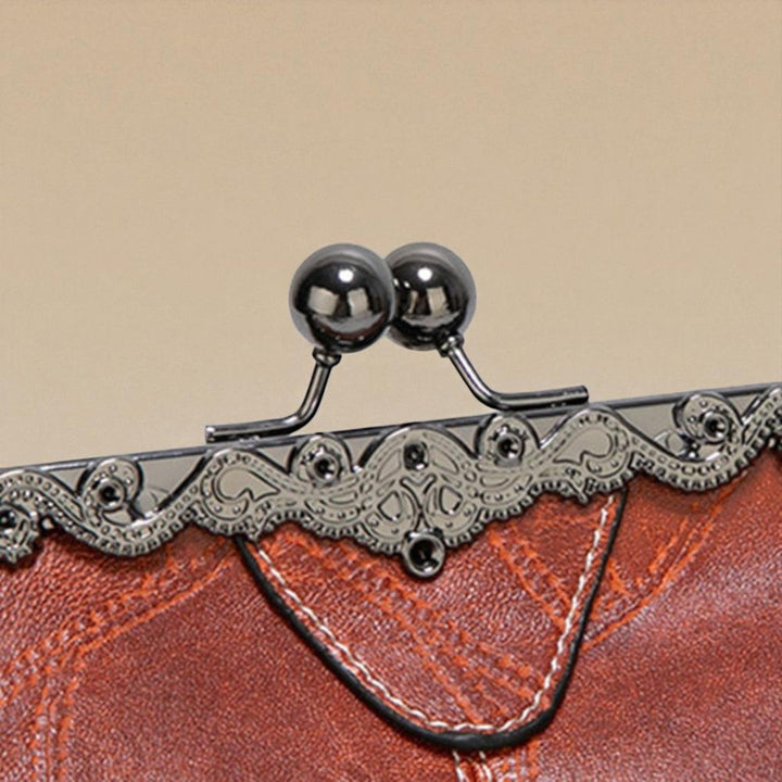 Vintage-Handtasche mit Klappverschluss