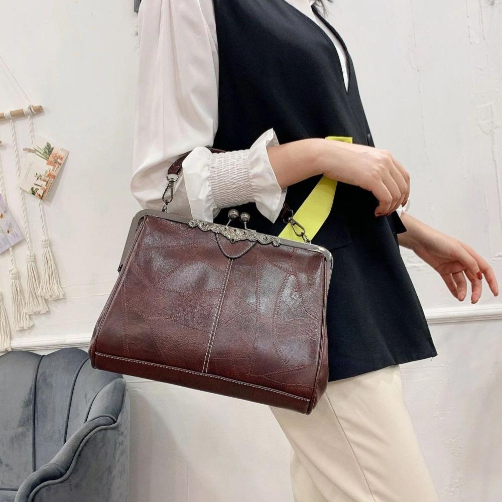Vintage-Handtasche mit Klappverschluss