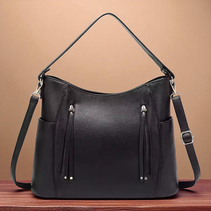 Georgias zeitlose Eleganz | Vintage-Schultertasche