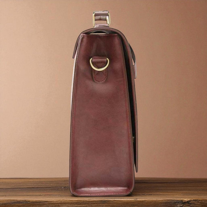 Tasche mit stilvoller Gertrud-Deko