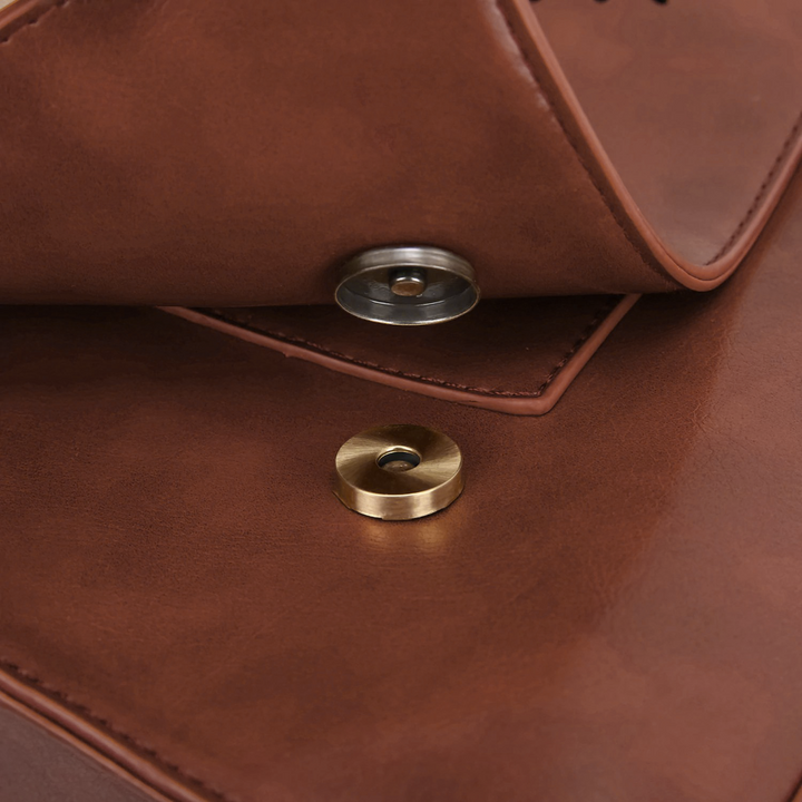 Tasche mit stilvoller Gertrud-Deko