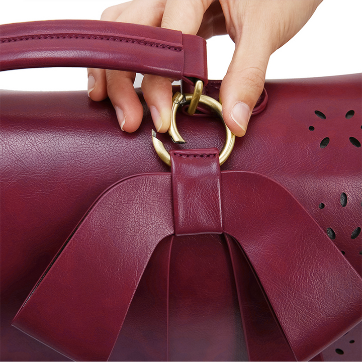 Tasche mit stilvoller Gertrud-Deko