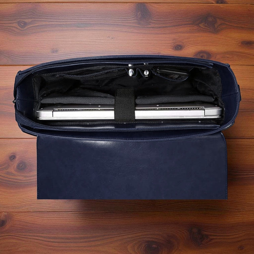 Tasche mit stilvoller Gertrud-Deko