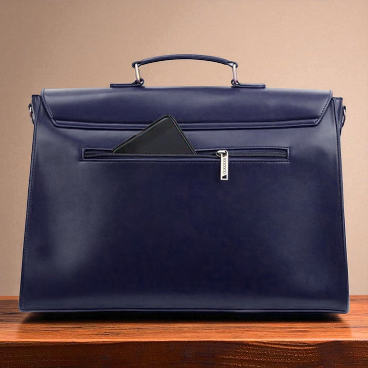 Tasche mit stilvoller Gertrud-Deko